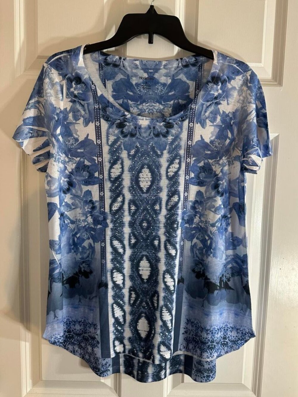 Style & Co Blue White Floral Ikat Rhinestone Embellished Knit Top Tunic M
